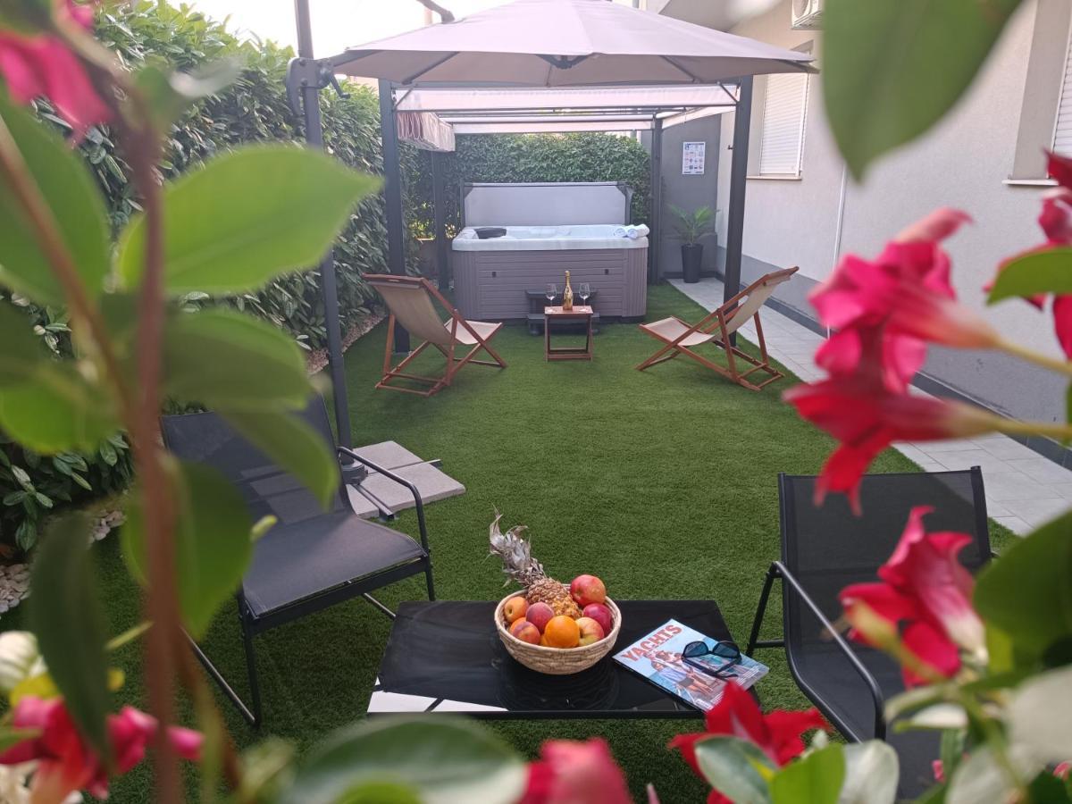Luxury Villa Vibrass Split Eksteriør bilde